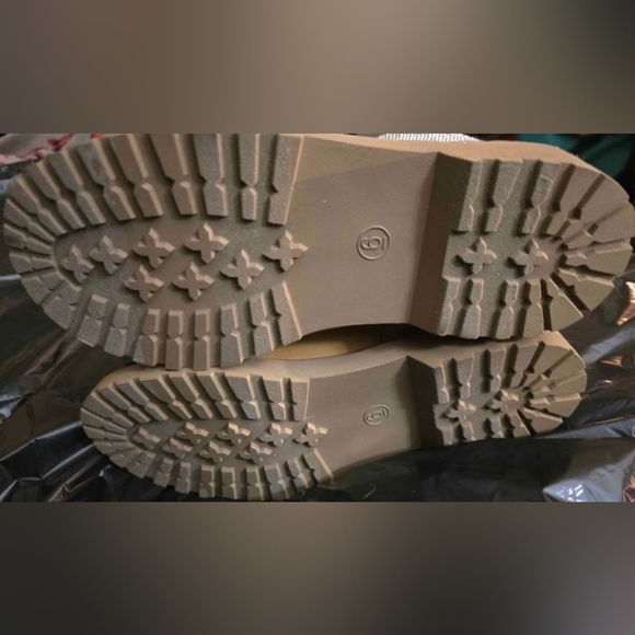 Beautiful!Rhinestone Embellished Ladies Work n Play Boots by Wild Pair/New, Sz 6 - Picture 9 of 10